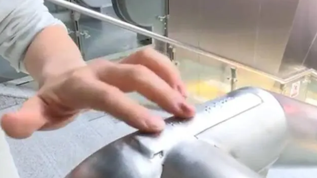 1681799818500602.png 222.png